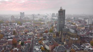 Luchtfoto van Utrecht en de domtoren
